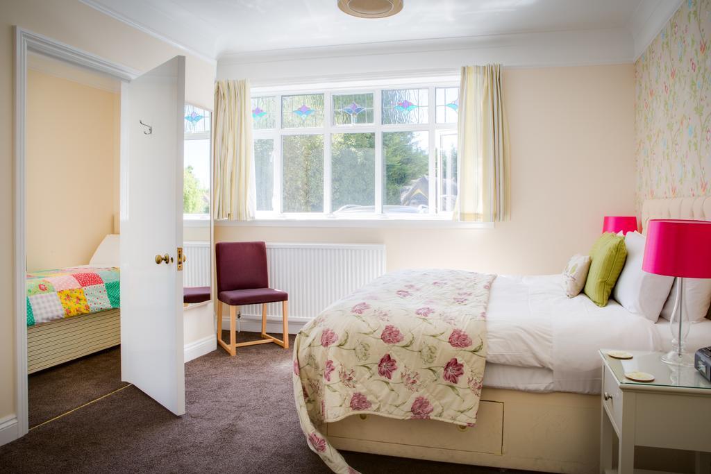 Harwood House B&B Грейт Дънмоу Стая снимка