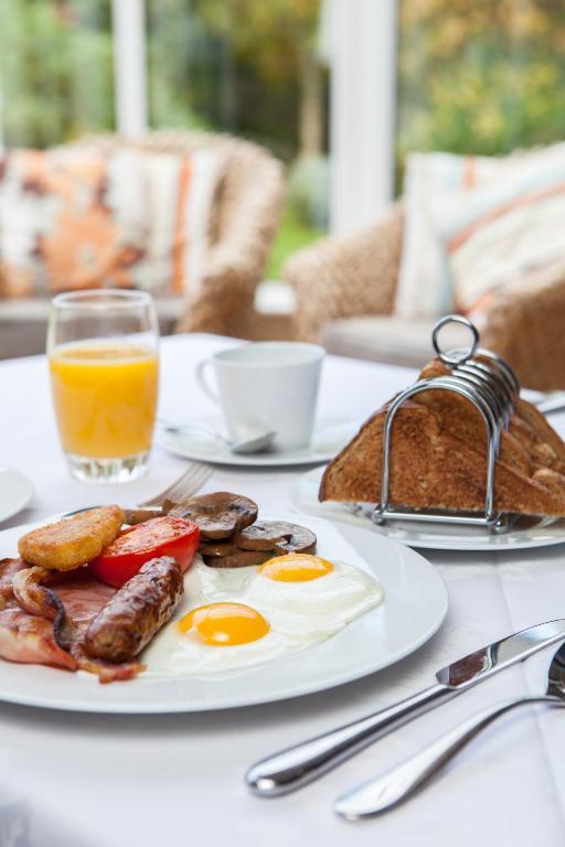 Harwood House B&B Грейт Дънмоу Екстериор снимка