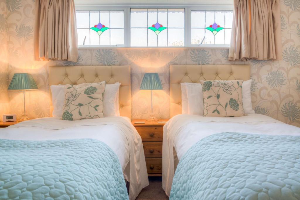 Harwood House B&B Грейт Дънмоу Екстериор снимка