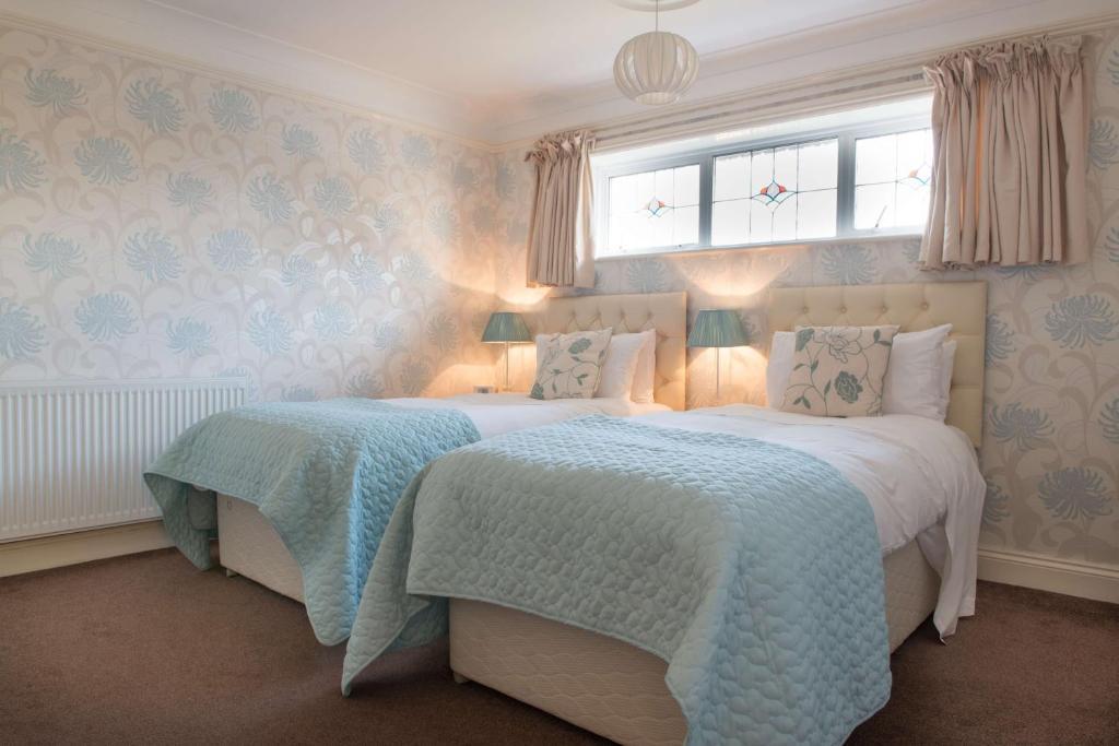 Harwood House B&B Грейт Дънмоу Екстериор снимка