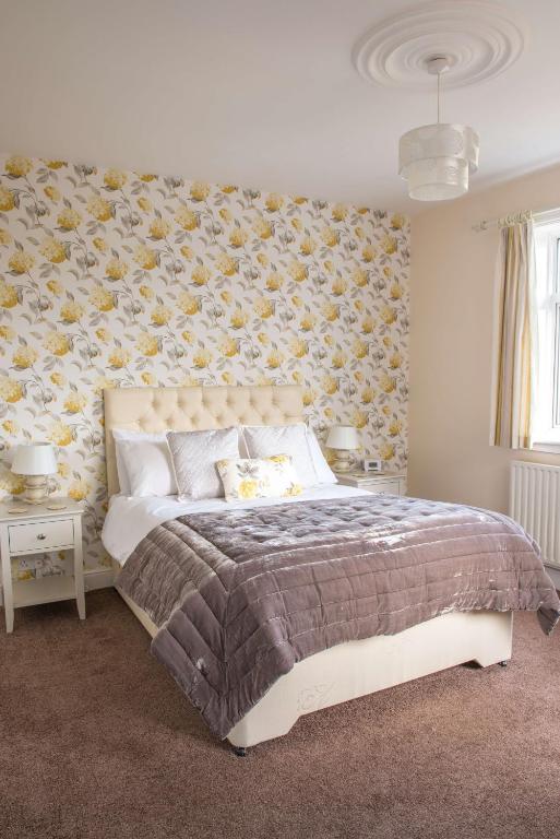 Harwood House B&B Грейт Дънмоу Екстериор снимка