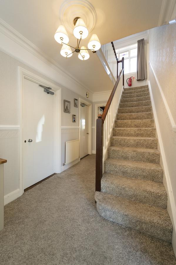 Harwood House B&B Грейт Дънмоу Екстериор снимка